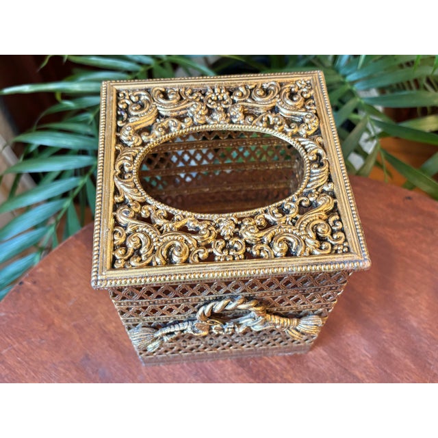 Hollywood Regency Gold Ormolu Filigree Tissue Holder Cover For Sale - Image 6 of 7