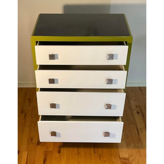 Mid-Century Modern Simmons Norman Bel Geddes Enameled Metal 4 Drawer Dresser Fully Restored, Circa 1930s-40s For Sale - Image 3 of 12