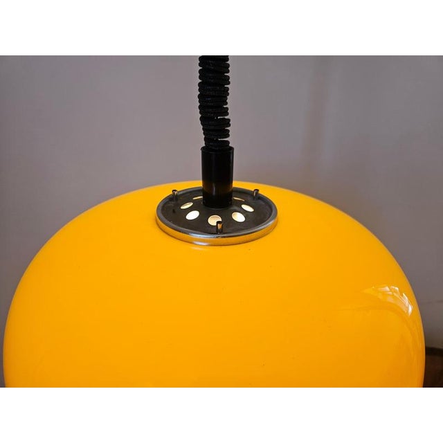 Mid-Century Space Age Pendant Light by Guzzini for Meblo, Italy, 1970s For Sale - Image 12 of 13