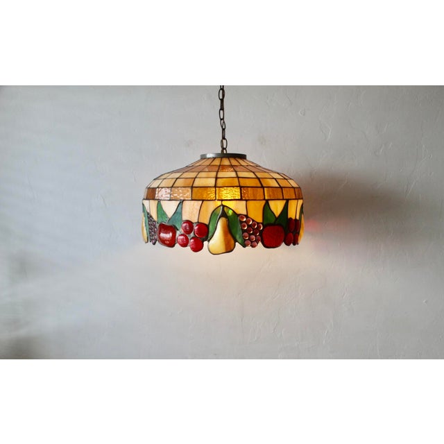 1970s Tiffany-Style Stained Glass Fruit Leaf Motif Pendant Hanging Light Fixture For Sale - Image 17 of 18