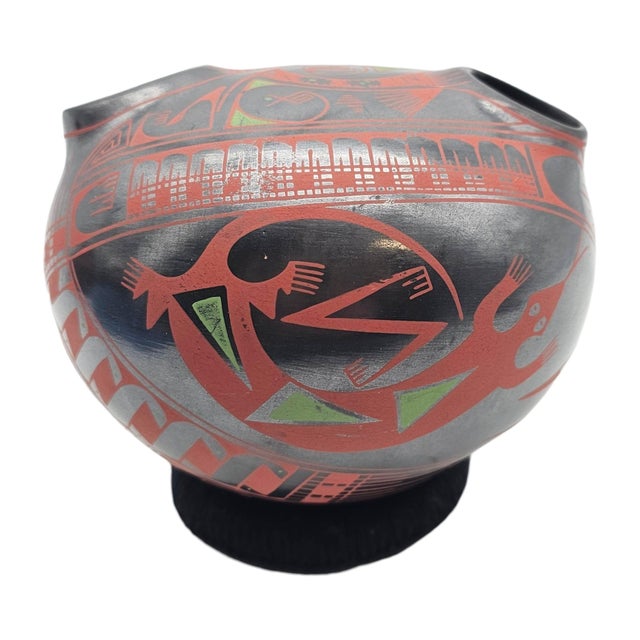 Signed Cesar Bugarini Mata Ortiz Double Opening Burnished Pottery Vessel 7" For Sale - Image 12 of 15