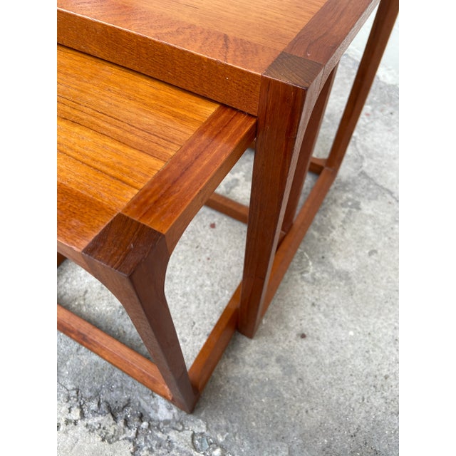 Wood Mid Century Modern Teak Nesting Tables | Set of Two by Kai Kristiansen For Sale - Image 7 of 12