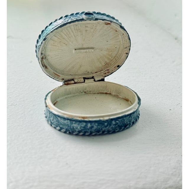 Vintage 1970s Victorian Revival Estée Lauder Flower Cameo Solid Perfume Compact For Sale In New York - Image 6 of 16