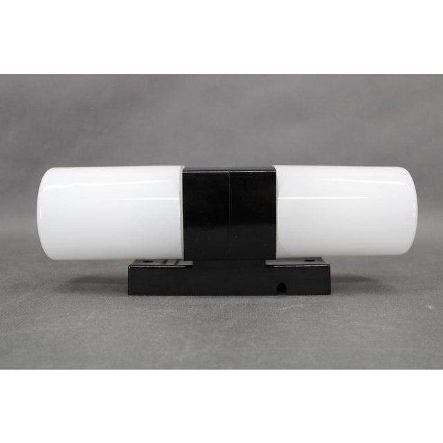 1960s Mid-Century Modernn Bakelite and Opaline Glass Wall Light, 1960s For Sale - Image 5 of 11