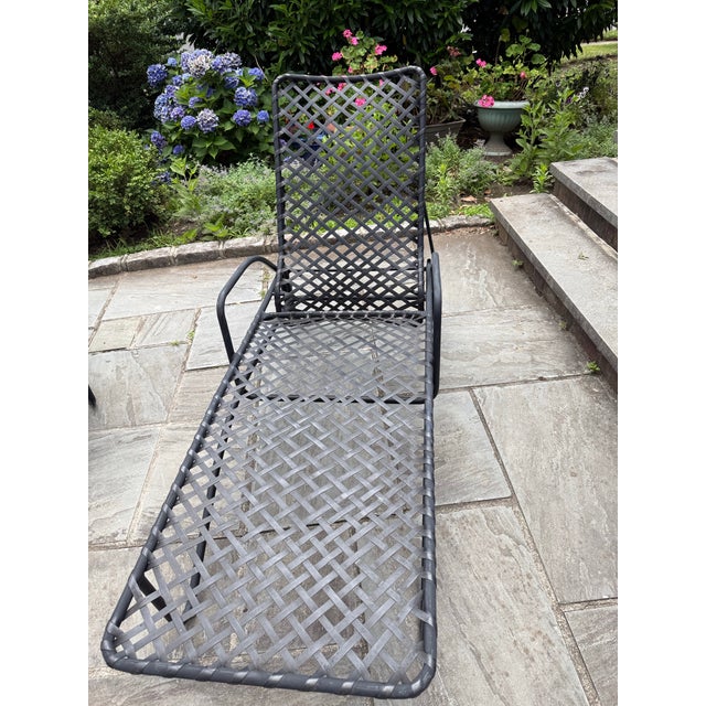 Mid 20th Century Vintage Brown Jordan Tamiami Vinyl Strap Patio Chaise Lounges, a Pair For Sale - Image 5 of 9