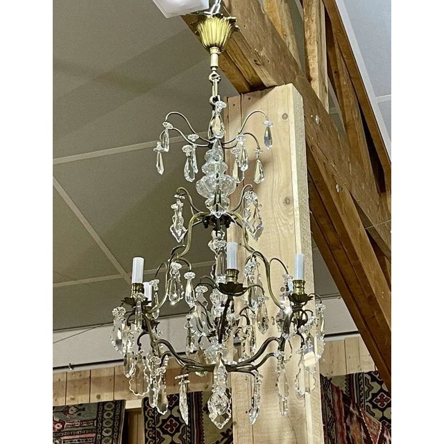 6-light chandelier in bronze and cut crystal, work early 20th century - H=1m D=50cm Up to 250V (Europe/UK Standard).The...
