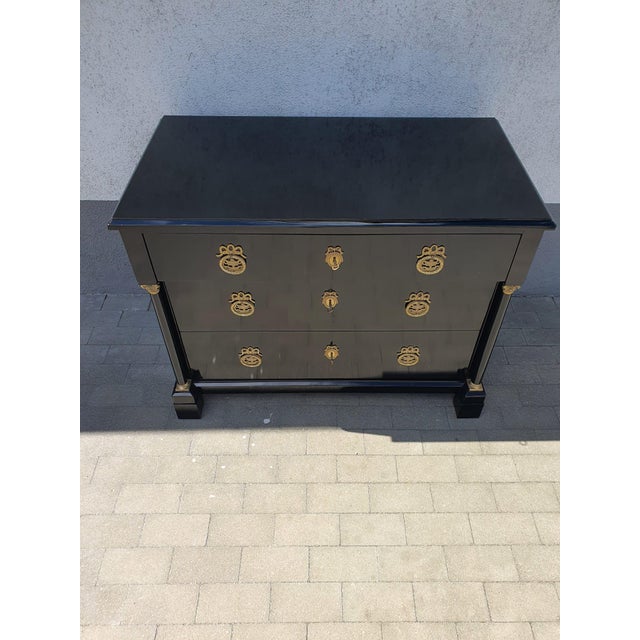 Early 19th Century Biedermeier Chest of Drawers, 1820 For Sale - Image 5 of 16