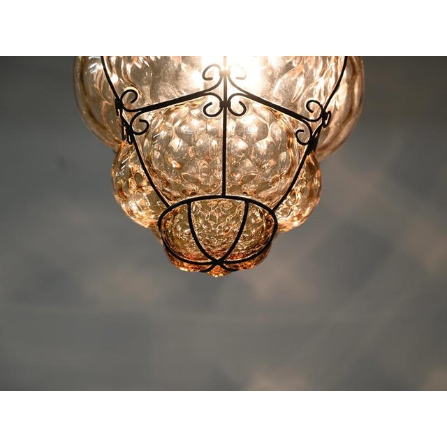 Large Mouth-Blown Murano Amber Glass and Iron Lantern Pendant Light from Seguso, Italy, 1940 For Sale - Image 14 of 18