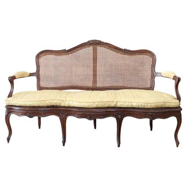 Antique Walnut Sofa in Vienna Straw, 1700s For Sale - Image 16 of 16