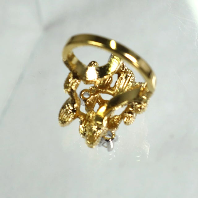 Mid-Century Modern Vintage 1960s Designer Mid Century Modern Cocktail Ring Size 6 For Sale - Image 3 of 5