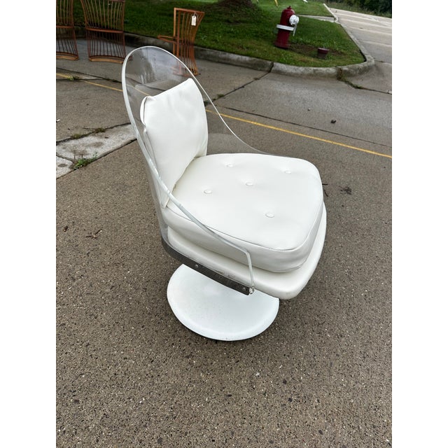 Plastic Lucite Space Age Swivel Chair After Laverne For Sale - Image 7 of 12