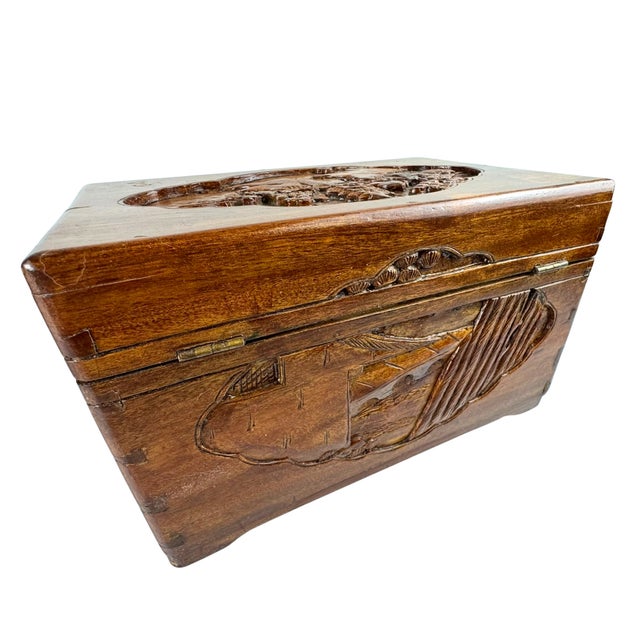 Chinese Vintage Hand-Carved Chinese Wood Box Asian Decor For Sale - Image 3 of 10