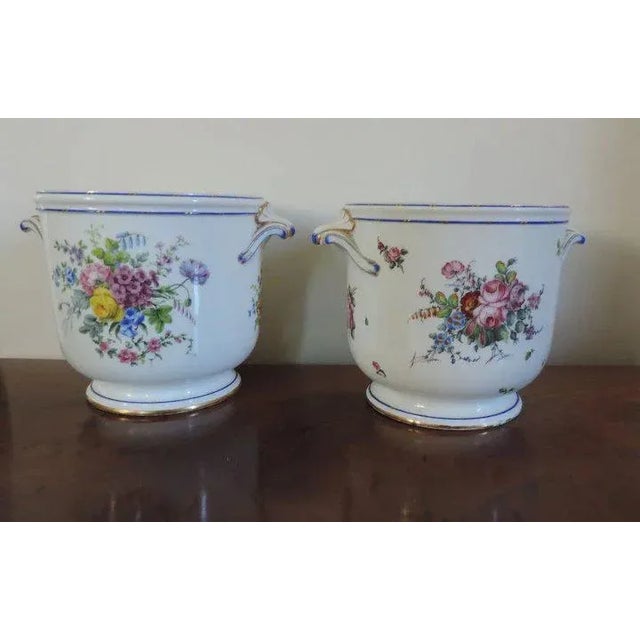Ceramic 1775 Louis XVI Sevres Porcelain Cachepot Bottle Coolers Vase Planters - A Pair For Sale - Image 7 of 11