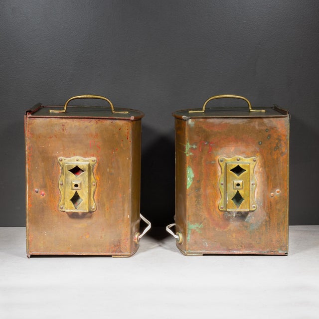 Early 20th Century English Copper and Brass Ship Lanterns - a Pair For Sale - Image 11 of 13