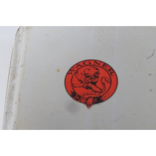 Off-white John Wagner and Sons Small Empty Tea Tin for Cha Ching Chinese Restaurant 4925b For Sale - Image 8 of 12