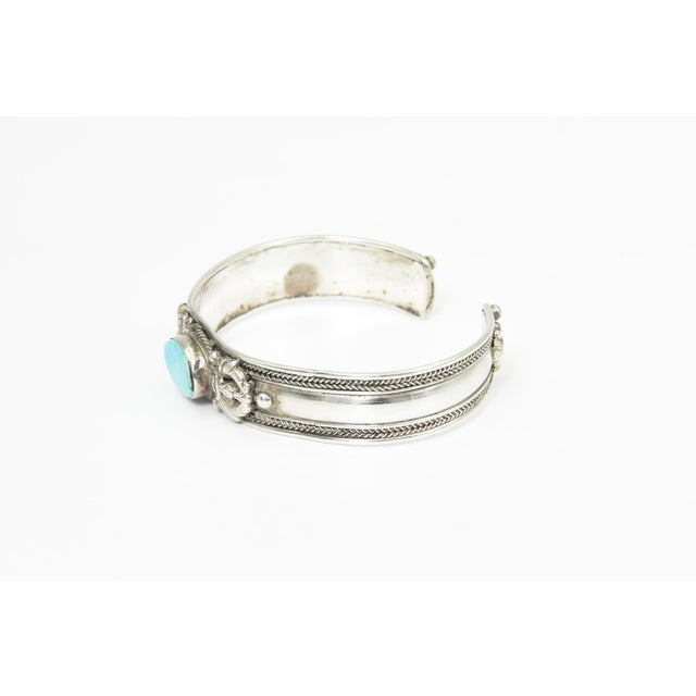 Metal Late 20th Century Opal Sterling Silver Cuff Bracelet For Sale - Image 7 of 10