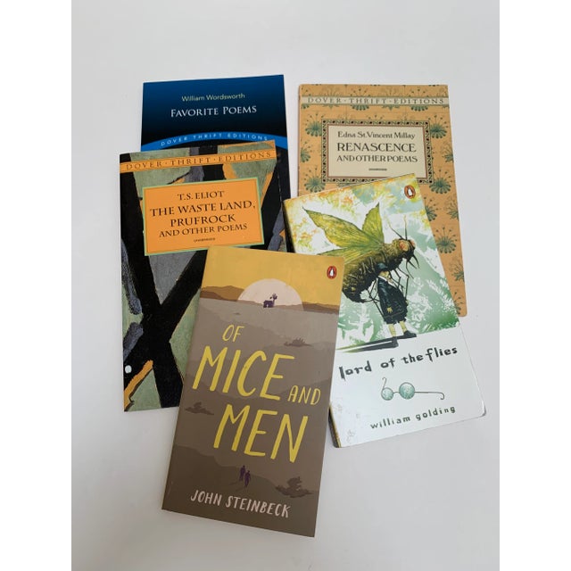 Vintage Classic Paperback Set of Novels and Poetry, Set of Five For Sale - Image 10 of 10