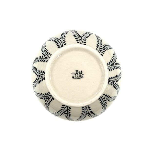 Asian Modern Bat Trang Vietnamese Soup Bowls With Hand Painted Blue Botanical Motif - Set of 4 For Sale - Image 4 of 9