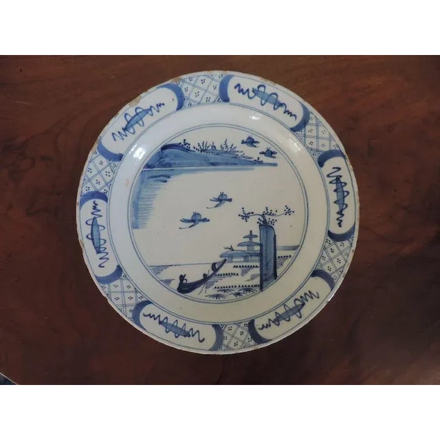 18th Century Dutch Delft Charger Platter Decorated in Blue and White For Sale - Image 4 of 10