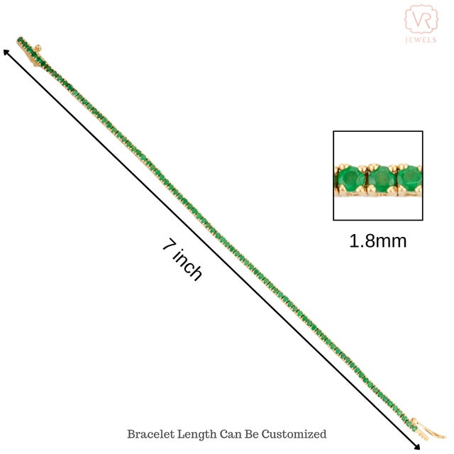 Gold Prong Set Emerald Tennis Sleek Bracelet in 18k Yellow Gold For Sale - Image 8 of 12