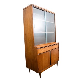 1960s Mid Century Modern China Cabinet Hutch Glass Display Walnut Furniture Drawers For Sale
