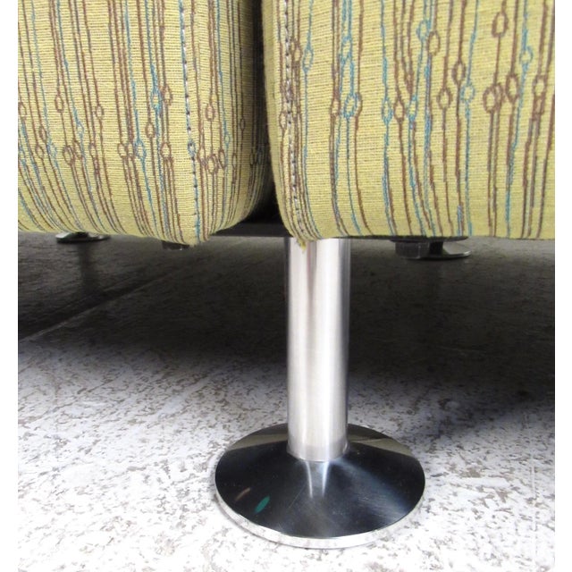 Modern Booth Style Sofa For Sale In New York - Image 6 of 13