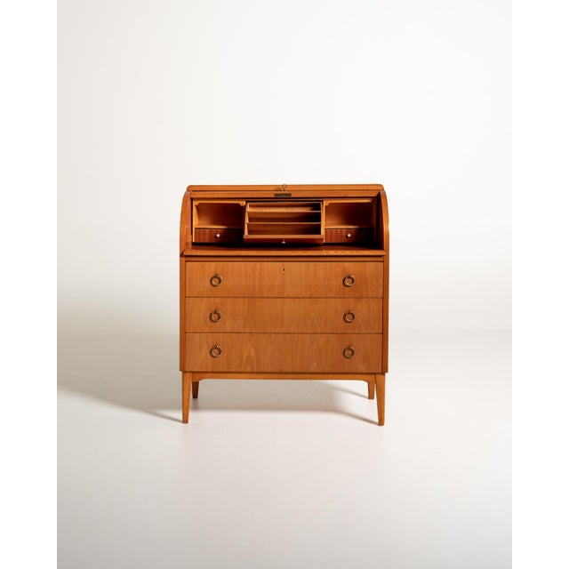 1950s Scandinavian Secretaire in Elm and Root, 1950s For Sale - Image 5 of 16