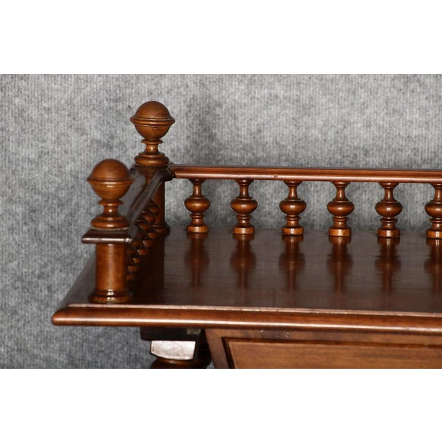 Late 19th Century Antique Side Table in Walnut, 1880 For Sale - Image 5 of 17