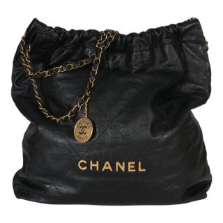Black Quilted Crumpled Calfskin Large Chanel 22 Hobo For Sale