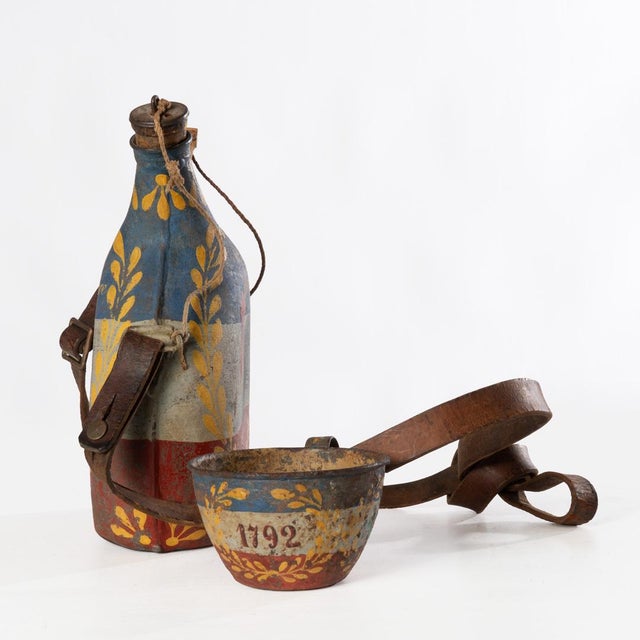 Antique World War One French Canteen With Patriotic French Revolution Paint Decoration For Sale - Image 6 of 12
