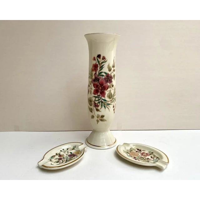 Ceramic Vintage Vase and Ashtrays in Porcelain by Zsolnay, Hungary, 1950s, Set of 3 For Sale - Image 7 of 7