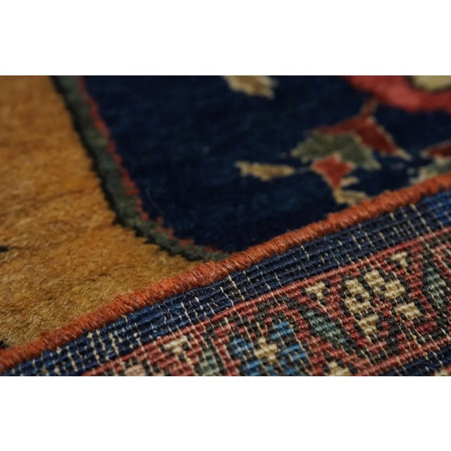 Attributed to Mohajeran village, the source of many of the best Sarouks, this straw field scatter mixes the detached...