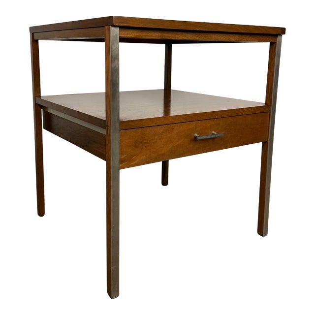 Mid Century Modern Paul McCobb for Calvin End Table For Sale