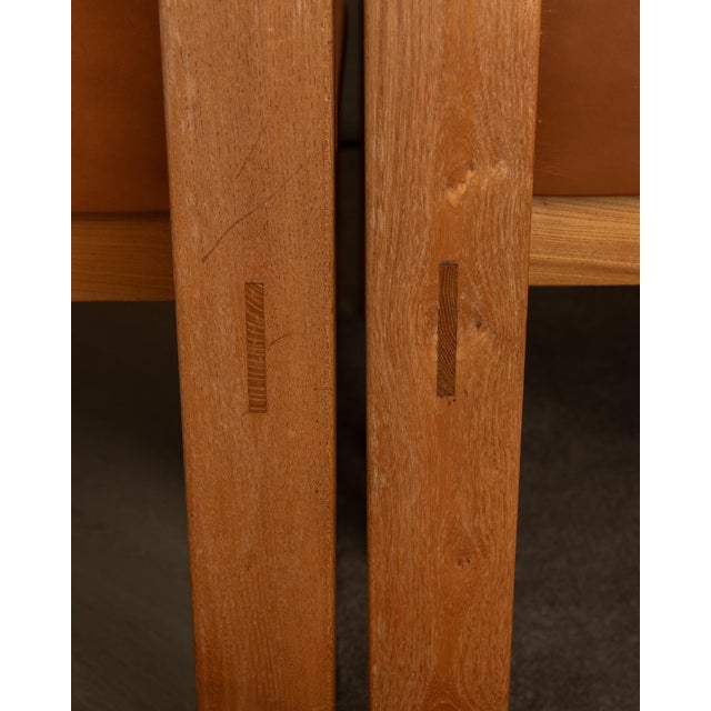 Brutalist Elm and Leather Dining Chairs attributed to Giovanni Luigi Gorgoni for Roche Bobois, 1970s, Set of 7 For Sale - Image 15 of 18