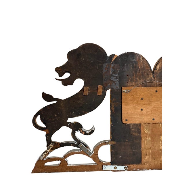 Wood Rare Folk Art Hebrew Judaica Carved Gilded Wood Lions Torah Synagogue Sculpture, c.1920's-1940's For Sale - Image 7 of 18