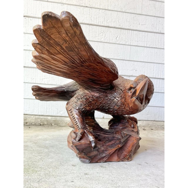 1979s Vintage Wooden Carved Americana Federal Eagle Large Figurine Statue For Sale In Dallas - Image 6 of 11