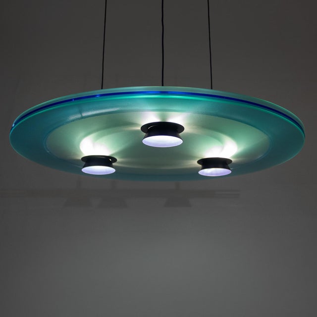 Space Age Blue Aurora Pendant from Arteluce, Perry King & Santiago Miranda, 1983 For Sale - Image 4 of 14