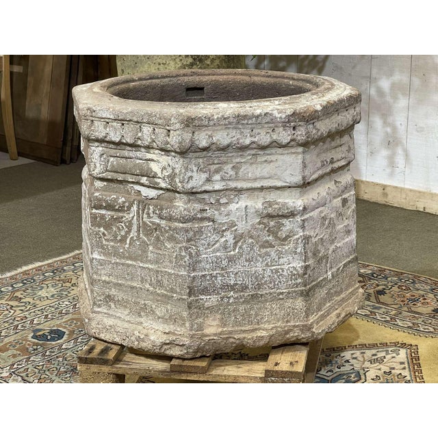Antique 19th Century Stone Wellhead For Sale - Image 6 of 16