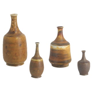 Small Mid-Century Scandinavian Modern Collectible Honey Brown Stoneware Vases by Gunnar Borg for Höganäs Ceramics, 1960s, Set of 4 For Sale