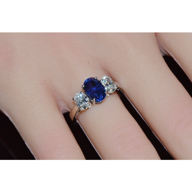 Early 21st Century Gia Certified Natural 3.61cts VVS E Diamond Royal Blue Sapphire 950 Platinum 3 Stone Ring, Size 6.5 For Sale - Image 5 of 15