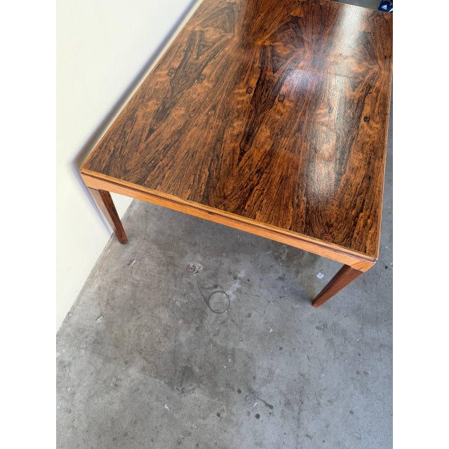Large Danish Mid-Century Modern Rosewood Coffee Table — Vintage Scandinavian Design 1960s For Sale - Image 9 of 10