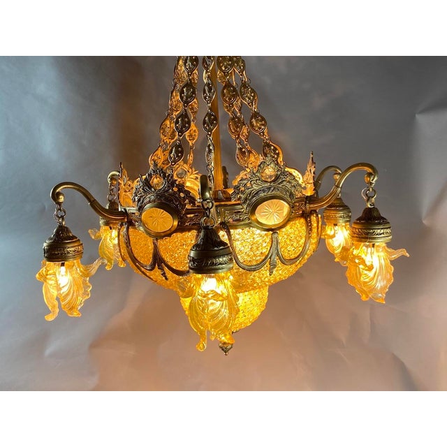 1970s 1970 French Louis XVI Bronze Gold Crystal Chandelier For Sale - Image 5 of 18
