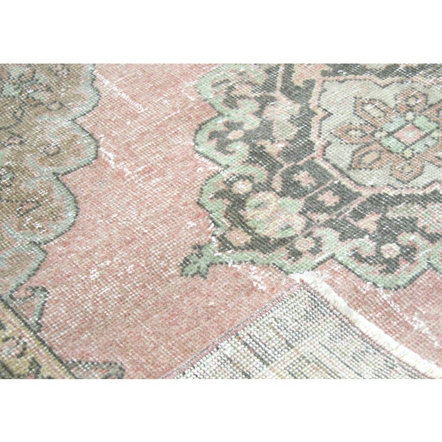 1960s Turkish Oushak Rug For Sale - Image 4 of 6