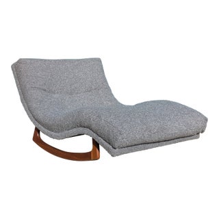 Mid Century Modern Walnut Wave Chaise Lounge Chair Attributed to Adrian Pearsall for Craft Associates, C1960s For Sale