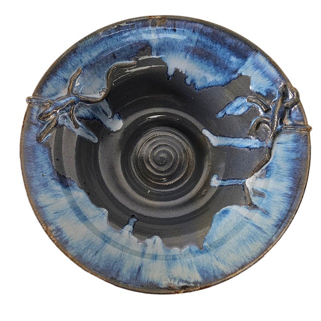 Southwestern Studio Art Pottery Bowl With Sculptural Lizard Relief 12.25" For Sale - Image 9 of 14