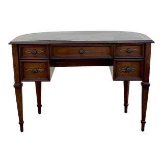 Late 20th Century Mid-Century Modern Walnut Desk With Leather Top For Sale