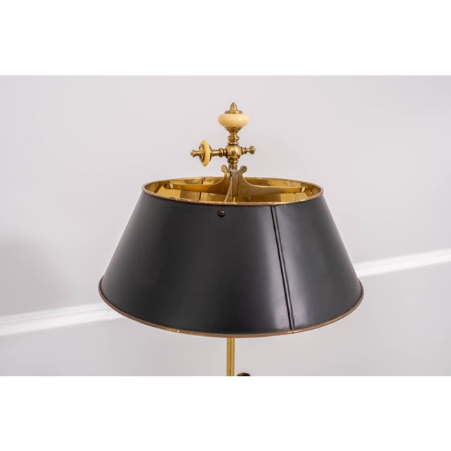 French Vintage High Quality French Toleware Brass Bouillottee Lamp For Sale - Image 3 of 11