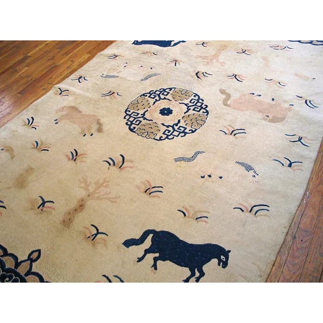 Textile Beige 1930s Hand Knotted Pile Geometric Medallion Rectangle Wool Antique Rug For Sale - Image 7 of 11