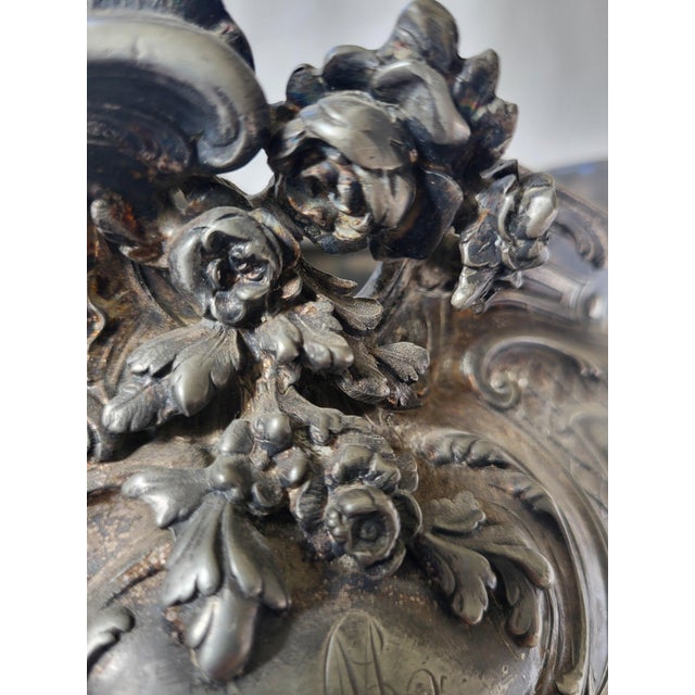 An impressive, large-format antique French table-top planter or grand salon centrepiece (jardiniere) dating to the Belle...