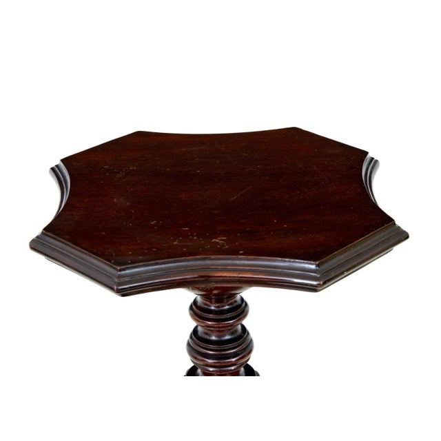 Early 20th Century Carved Mahogany Pedestal Stand, 1920s For Sale - Image 3 of 7